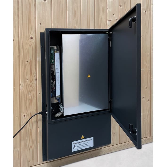 Der EOS UV-Clean reinigt die Zuluft der Sauna von verschiedensten infektiösen Belastungen ( z. B. Viren, Keimen und Bakterien, sowie anderen Aerosolen).  Die Außenluft über integrierte Ventilatoren angesaugt und mittels des hochwirksamen UV-C Lichtes gereinigt, bevor die Luft in die Kabine strömt. 