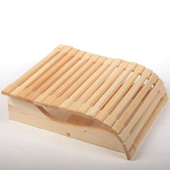 Saunakopfstütze "soft" flexible Anpassung durch Federdraht Holzleisten sind mit Federdraht verbunden und passen sich somit flexibel an die jeweilige Kopfform an Maße: BxTxH ca. 36 x 31,5 x 8,5 cm Gew. ca. 1,3 kg Material: Linde